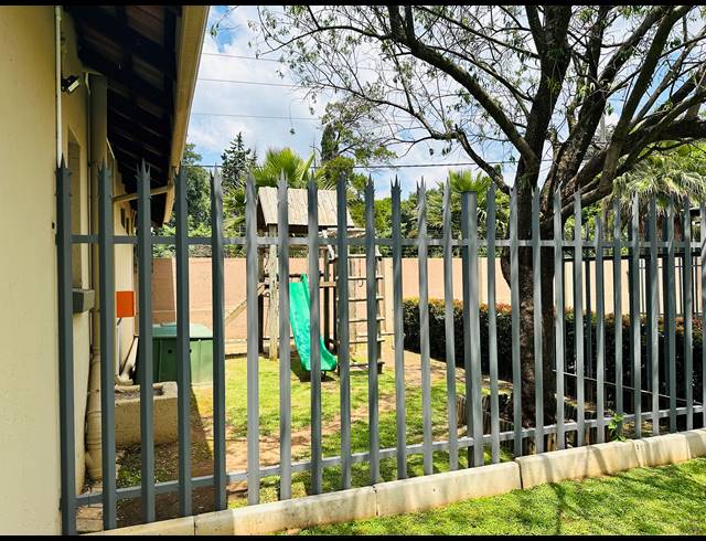 2 BEDROOM APARTMENT FOR SALE IN BRENTWOOD PARK